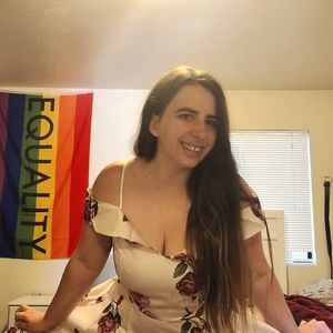 Meet your Posher, Taylar